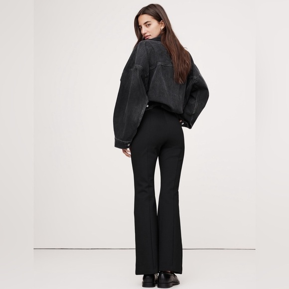 NWT! Banana Republic Black Flare Everywhere Ponte Pant - Picture 1 of 4